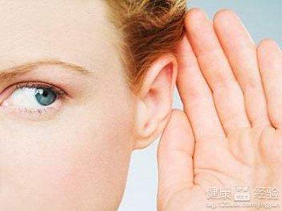 耳朵痛是什麼原因？