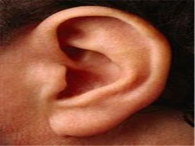 急性化膿性中耳炎的四個症狀介紹