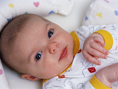 寶寶中耳炎原因症狀及處理方法