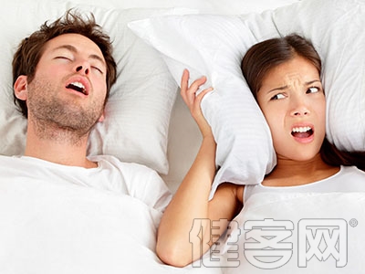 睡覺打呼噜是什麼原因呢