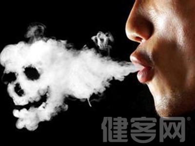 【慢性咽炎病因】長吸二手煙可導致