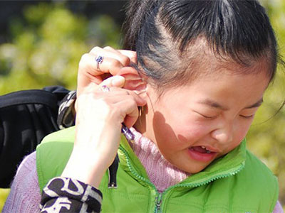 慢性中耳炎應該怎麼治療呢