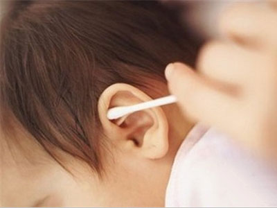 小兒易患中耳炎是什麼原因 應該怎樣用藥治療