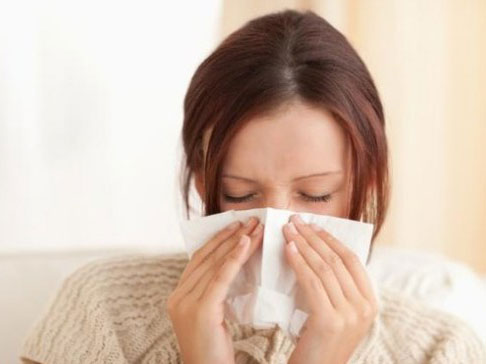 秋天到了，鼻炎患者為什麼會心慌？