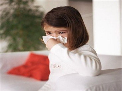 秋季孩子過敏性鼻炎如何預防？