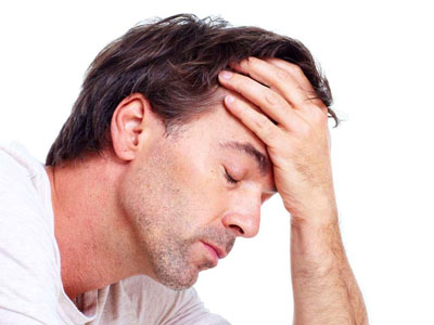 中耳炎會引起頭痛嗎