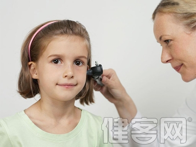 哪種情況容易導致中耳炎？