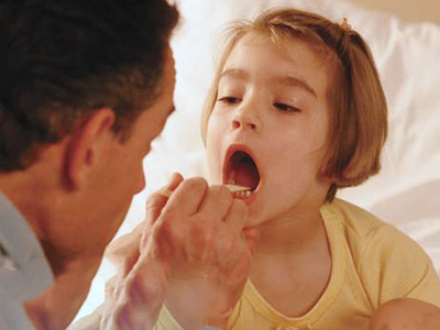 孩子感冒時的嗓子痛，是咽痛還是喉痛？