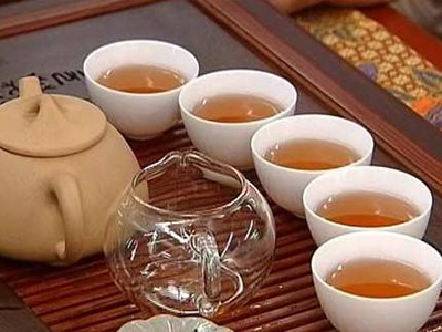 有些茶幫助治療咽炎