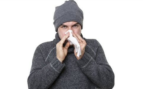 秋季如何防治過敏性鼻炎 秋季如何預防過敏性鼻炎 過敏性鼻炎吃什麼好