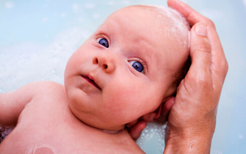 寶寶中耳炎 寶寶中耳炎的治療 寶寶中耳炎的原因