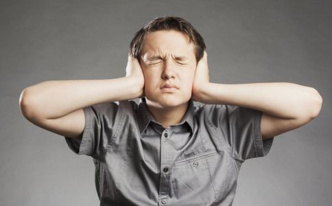 長期耳鳴的危害有哪些 長期耳鳴會怎麼樣 怎麼緩解耳鳴