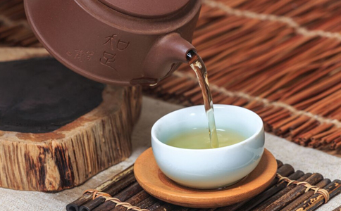 喝什麼茶能治療咽喉炎 為什麼會得咽喉炎 喝茶好處