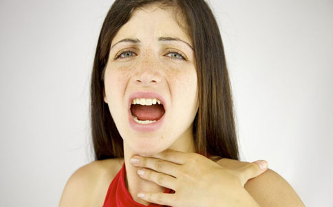 會導致咽喉痛的常見疾病有哪些 咽喉痛的危害 咽喉痛如何護理