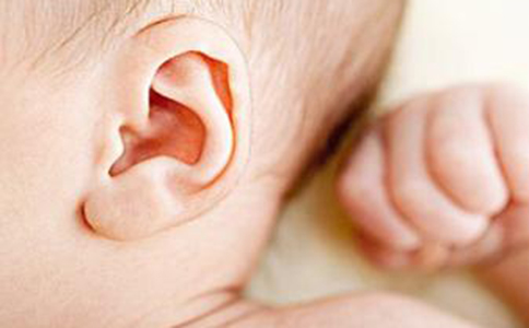 日常生活中要怎樣護理好耳朵 要如何護理耳朵 護理耳朵時需注意什麼